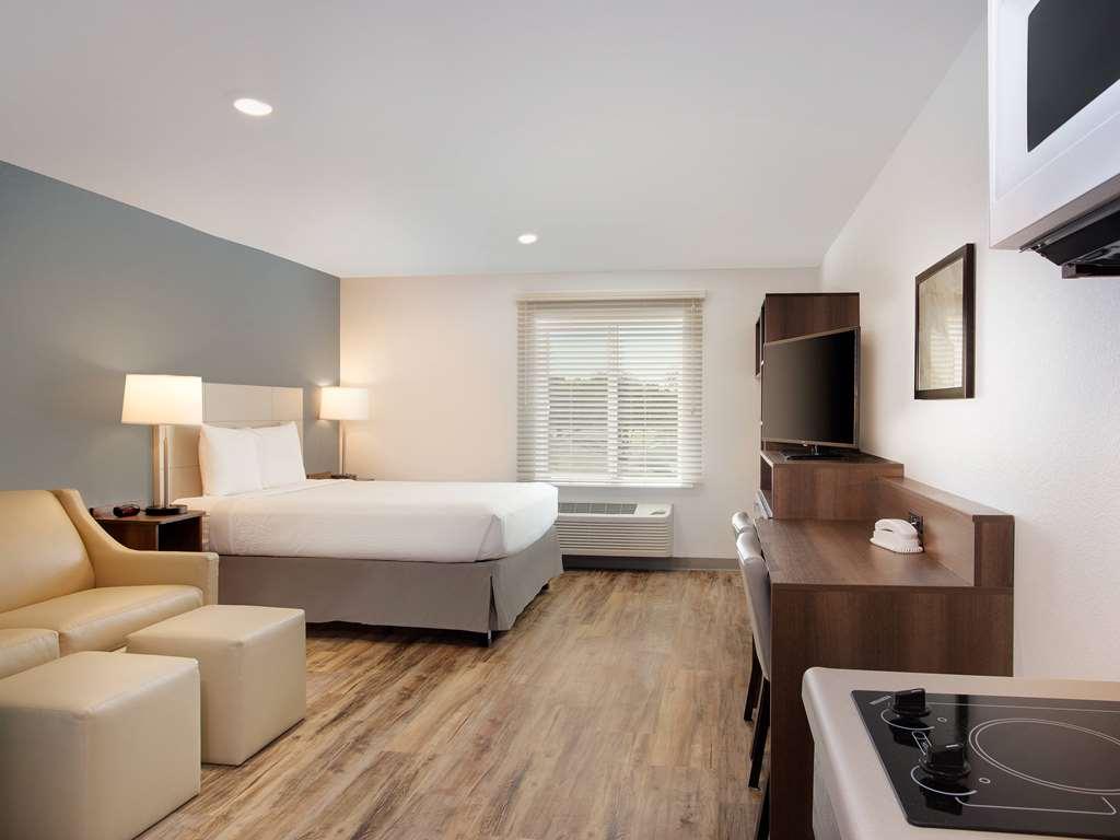 Extended Stay America Suites - Providence Pokój zdjęcie