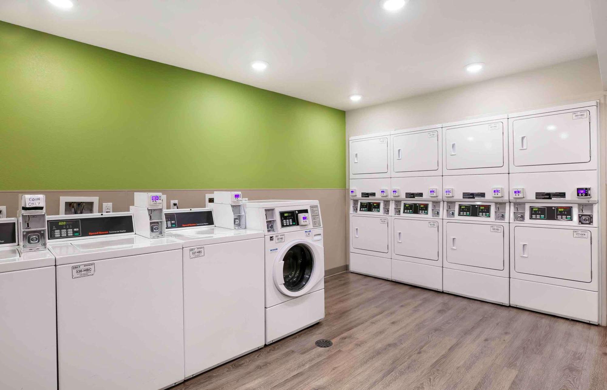 Extended Stay America Suites - Providence Zewnętrze zdjęcie